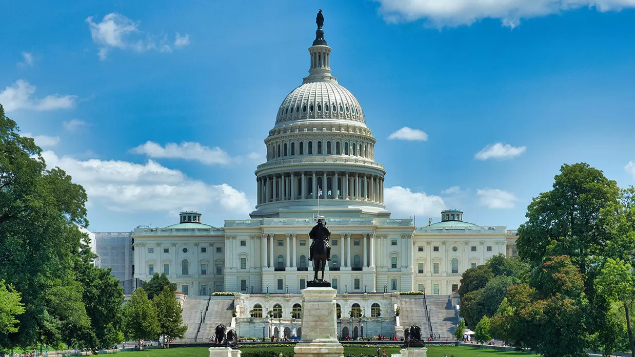 Monuments and money: How to save for the school D.C. Trip