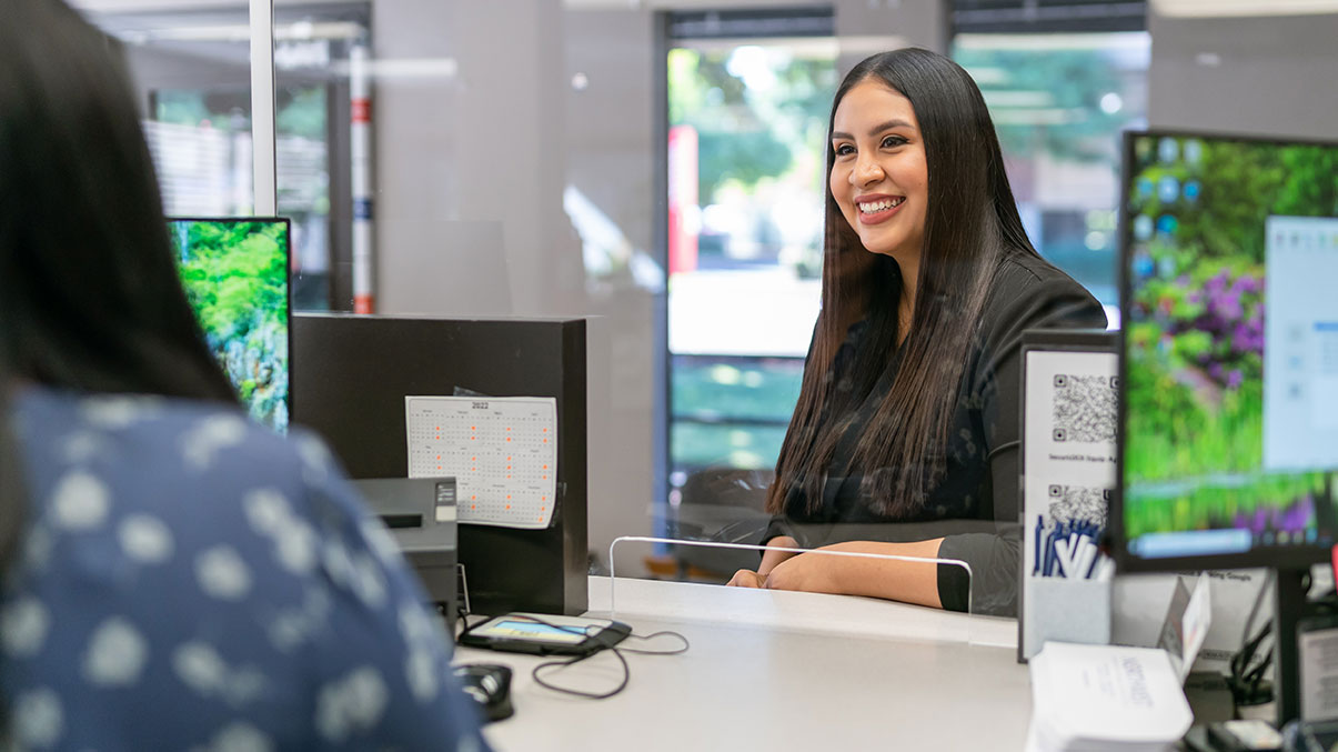 Is it time to leave your bank? Here’s how you’ll know. 